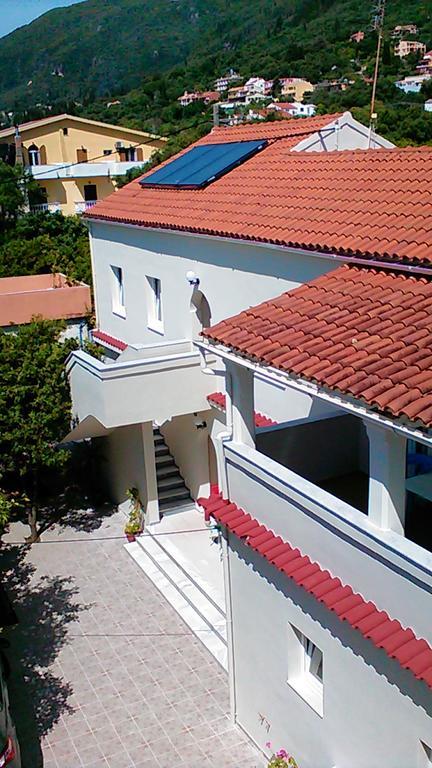 Gorgona Apartments & Studios Ипсос Экстерьер фото